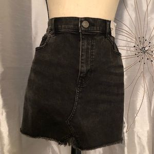 Express Mid/high waist Black jean mini skirt